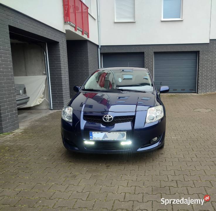 Sprzedam Toyota Auris 13 benzyna 101 z 2009 roku Auris