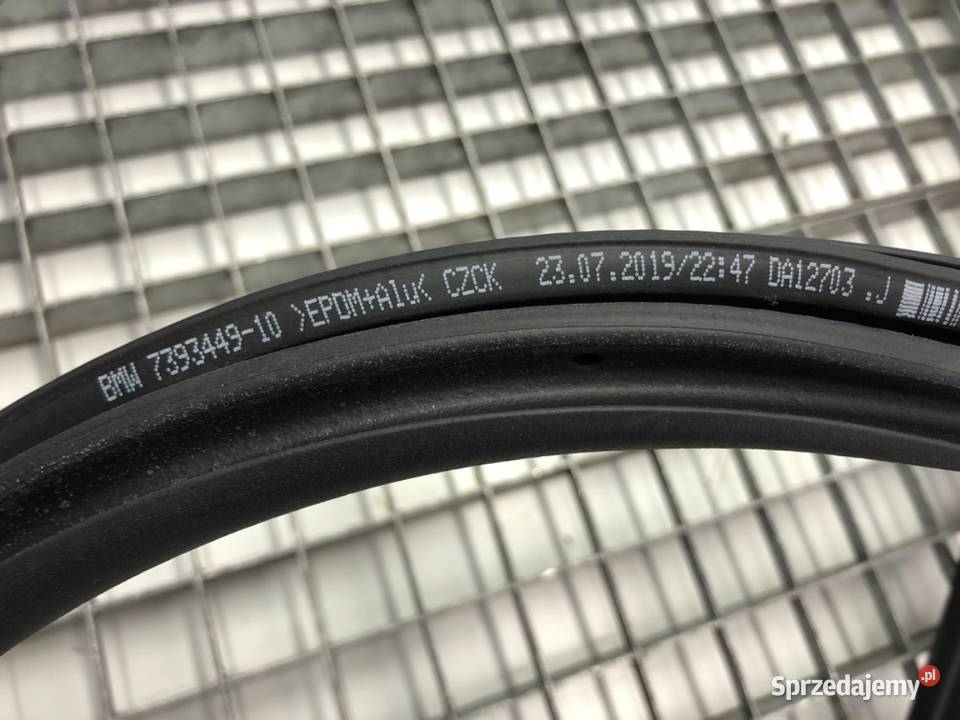 USZCZELKA DRZWI TYŁ LEWA BMW G01 SUV 7393449 osobowe sprzedam