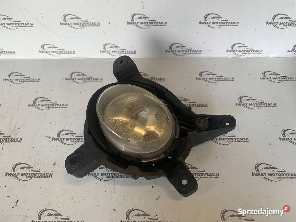 KIA SPORTAGE II LIFT 10r halogen lewy 92201030 świętokrzyskie