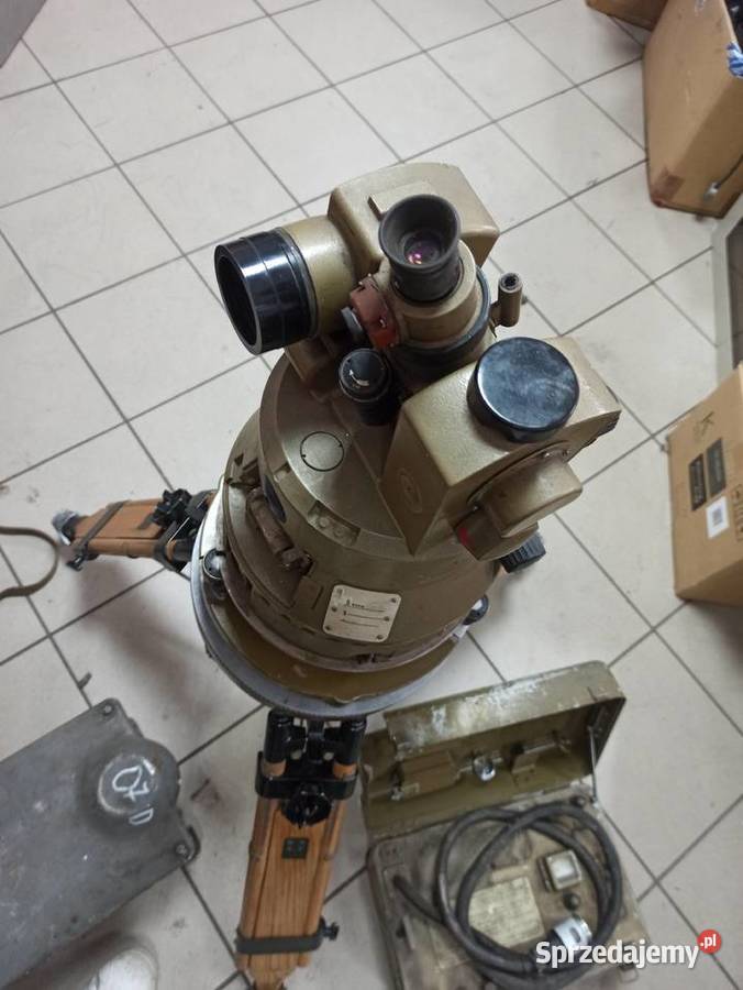 Żyrokompas IG17 komplet z trójnogiem i Militaria łódzkie