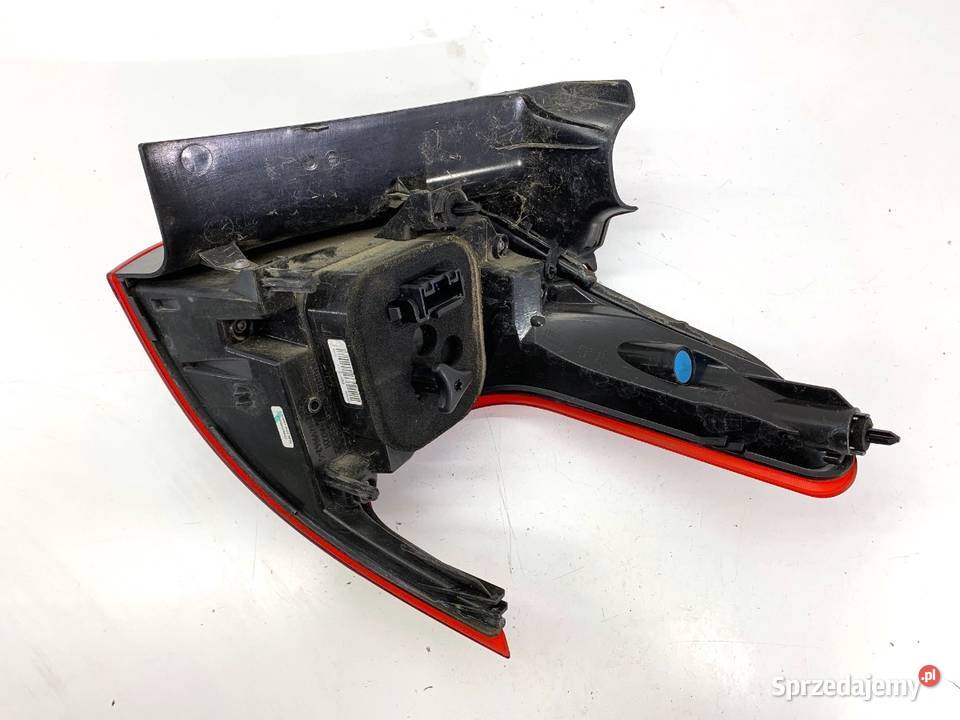 LAMPA LEWY TYŁ PEUGEOT 2008 I Hatchback ŚWIATŁO sprzedam