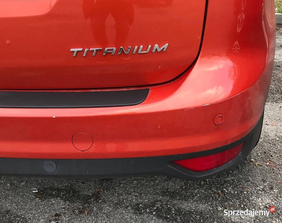 NOWY klejany znaczek TITANIUM emblemat logo Zamość