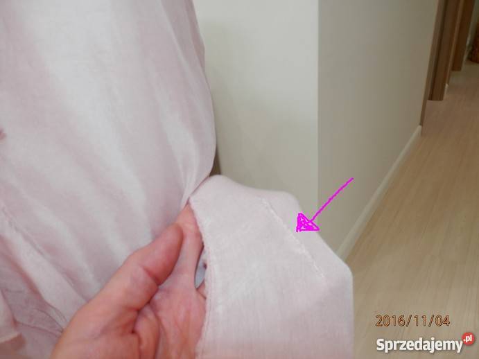 Bluzka Jedwabna z Falbaną Pudrowy Róż Włoska L Łomża