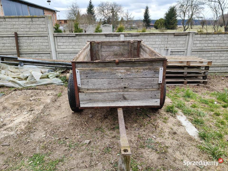 Sprzedam mały wóz Lipka