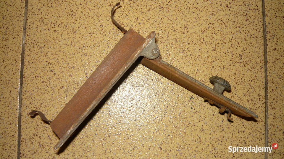 Drzwiczki żeliwne rewizyjne wyciorowe do pieca Sokółka