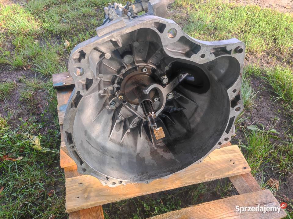 Skrzynia biegów FPT iveco 30 6 biegow 16r Suchedniów