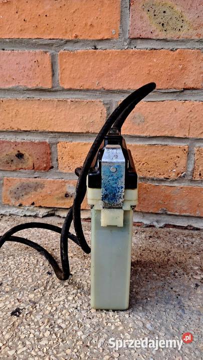 Sprawna stara lampa górnicza akumulatorowa PRL kujawsko-pomorskie Świecie