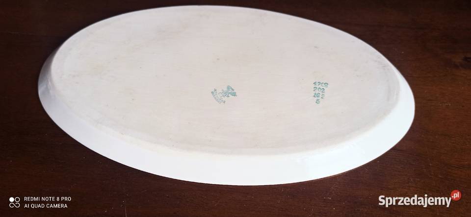 Patera C To z subtelnymi bukietem róż Gdańsk