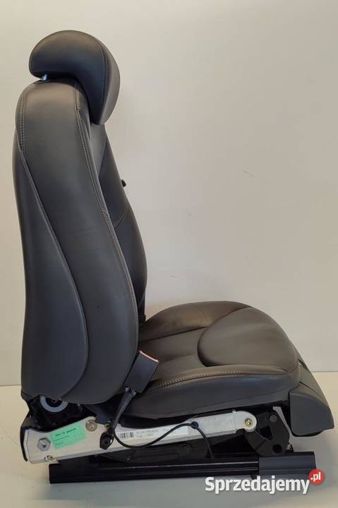 MERCEDES SL R230 FOTELE Wyposażenie wnętrza