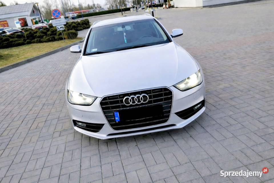 AUDI A4 2012 20 TDI LiFT Kombi reflektory ksenonowe A4 Radomsko sprzedam