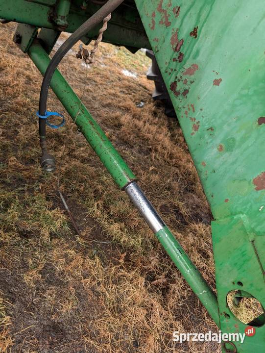 Siłownik hederu John Deere 965 Jedlanka sprzedam