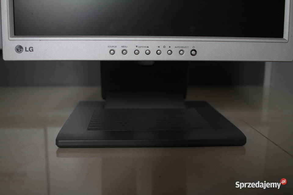 Zestaw komplet komputer monitor klawiatura 3 Klasy AMD Athlon Toruń