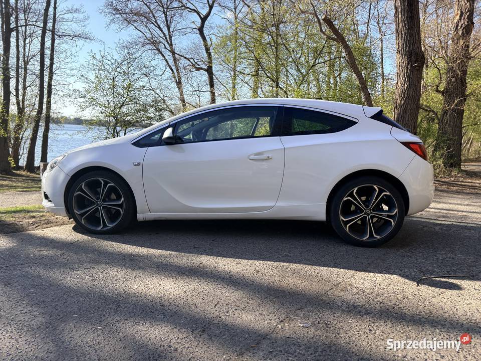 Astra J GTC 20 CDTI 165 2012 OPC Line Poznań