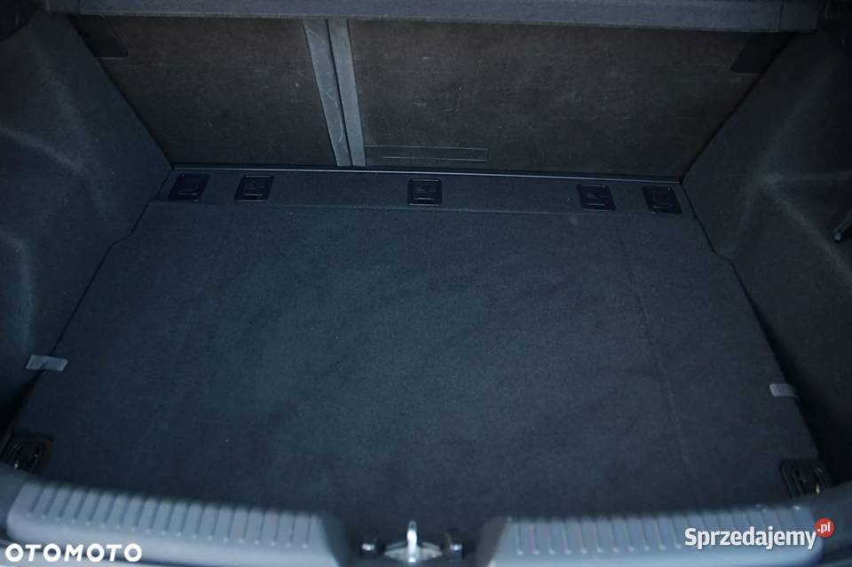 HYUNDAI i30 LIFT 14 Benzyna 100 DOHC Z Niemiec Niwy sprzedam