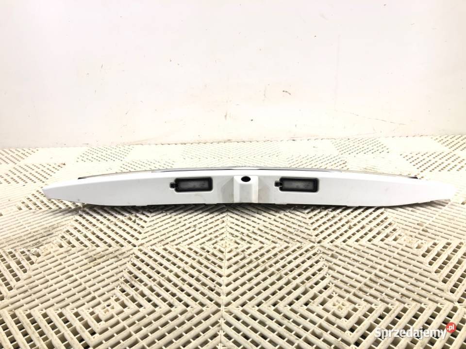 LISTWA KLAPY TYŁ CHRYSLER PACIFICA Minivan sprzedam