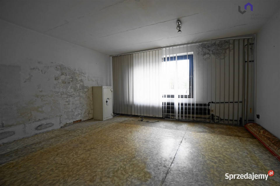 Sprzedam lokal 842m2 Siewierz śląskie