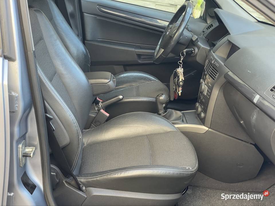 Opel Astra 20t 170 Turbo Klima Tempomat Skóra Będzin