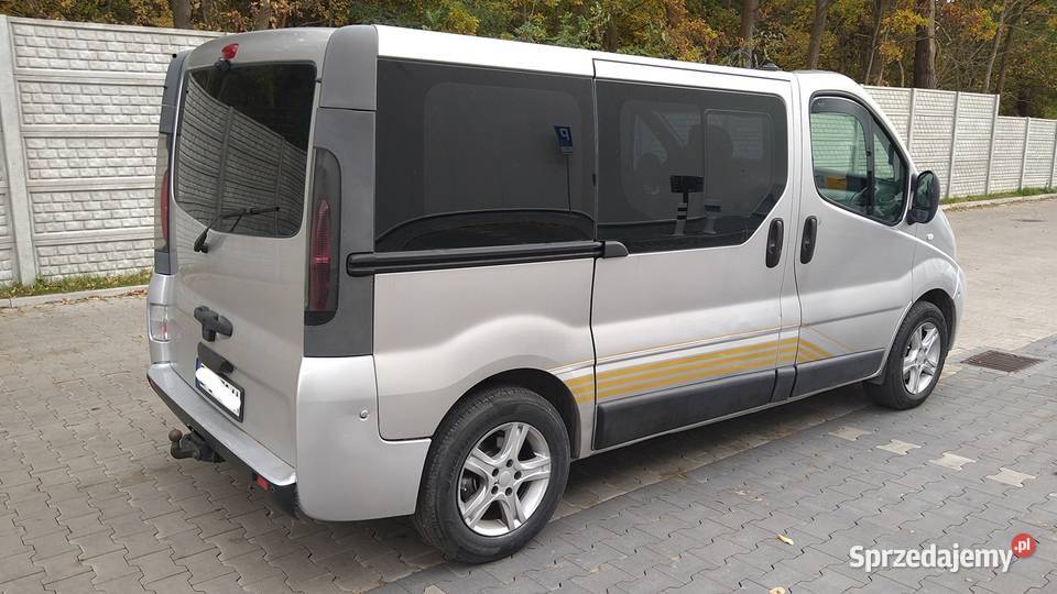 renault trafic 25 diesel 7 osobowy klima sprzedam