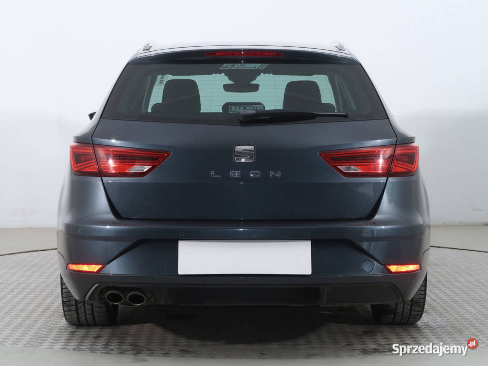 Seat Leon 15 TSI Piaseczno sprzedam