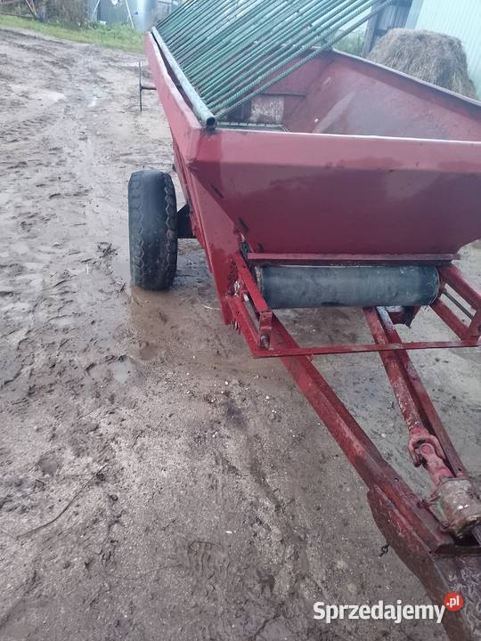 Rozsiewacz do wapna wapniaka rcw Pozostałe Kołobrzeg