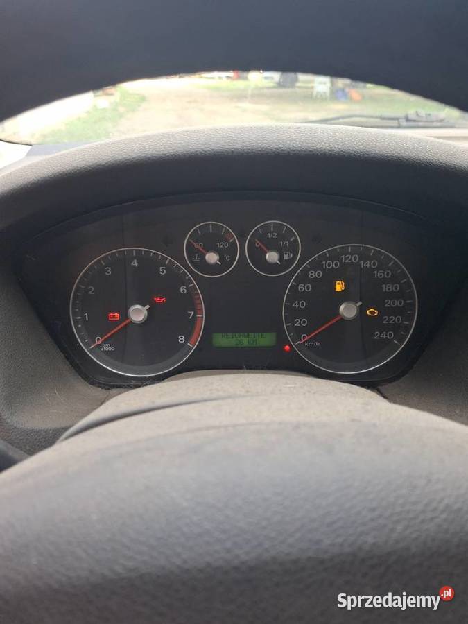 Ford focus mk2 16 benzyna carplay