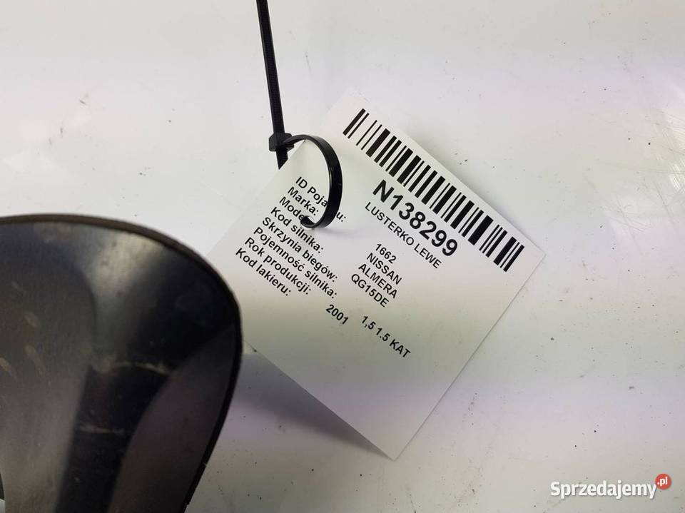 LUSTERKO PRAWE NISSAN ALMERA osobowe