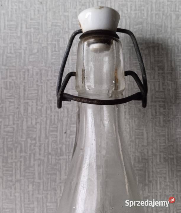 Xabytkowe butelki 033 l z porcelanką PRL Koźminek