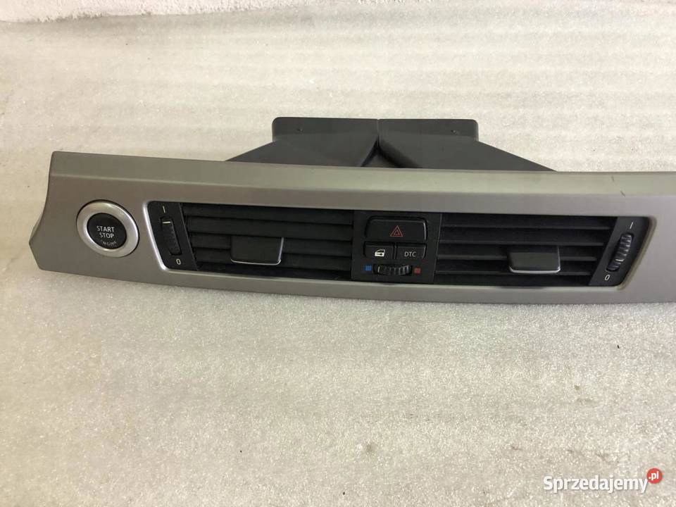 LISTWA OZDOBNA DESKI KRATKI 7132845 BMW E90 sprzedam