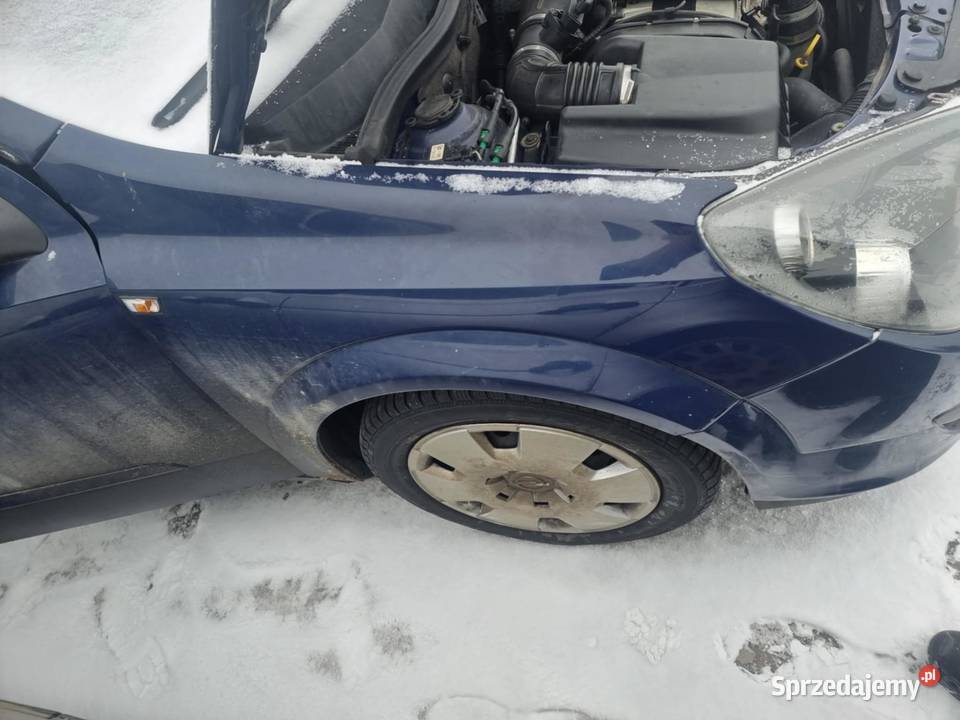 błotnik błotniki opel astra III H przedlift fl Bodzentyn