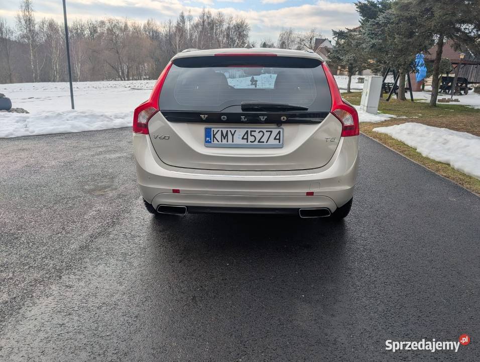 Volvo v60 2017 beżowy Kraków