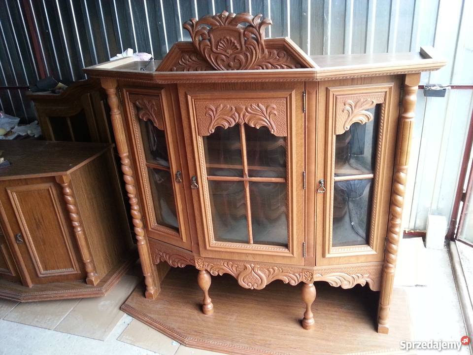 Stylowe zdobione meble 155cm Lipiany