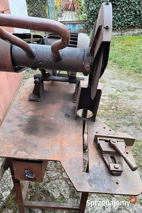 Przecinarka tarczowa do metalu gumówka 400V Lubiąż