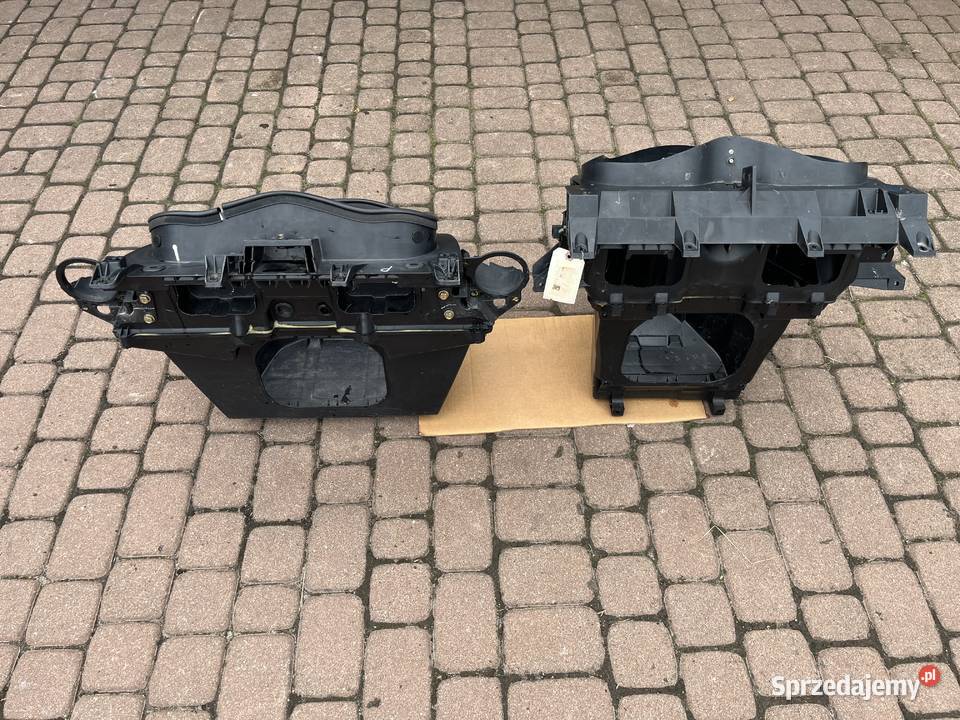 CANAM SPYDER RS ST RT KUFER PRZÓD SCHOWEK Pozostałe Białystok
