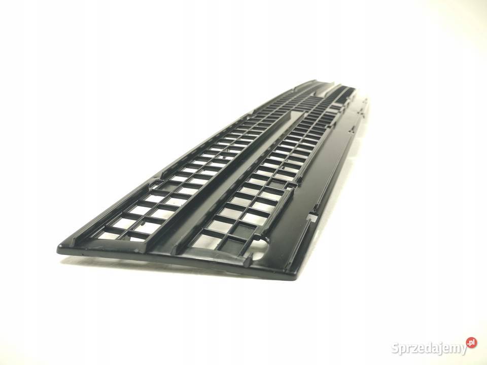 GRILL ATRAPA CHŁODNICY FIAT CROMA 19901996 NOWY osobowe Atrapy