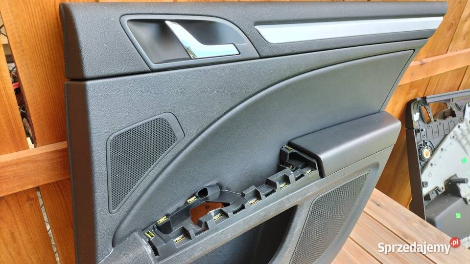 Skoda Superb 2 boczki drzwi lewy prawy tył sprzedam