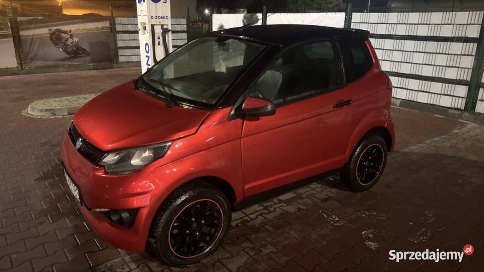 Aixam city 2016 l6e 100000km Rusko