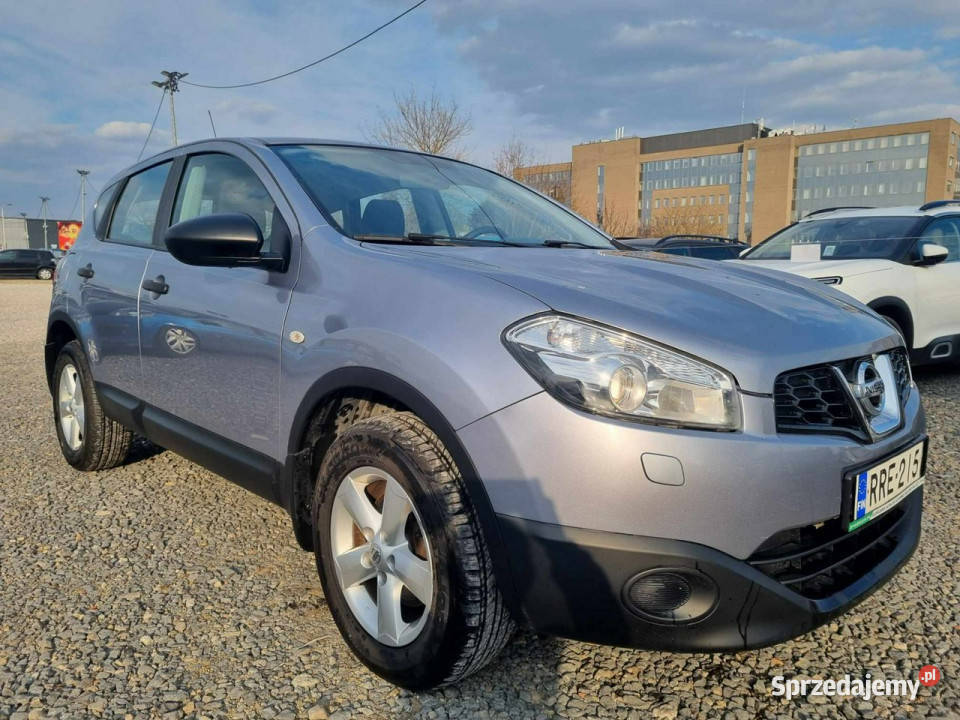 Nissan Qashqai GWARANCJA lift automat zadbany Rok produkcji 2013 mazowieckie Warszawa sprzedam