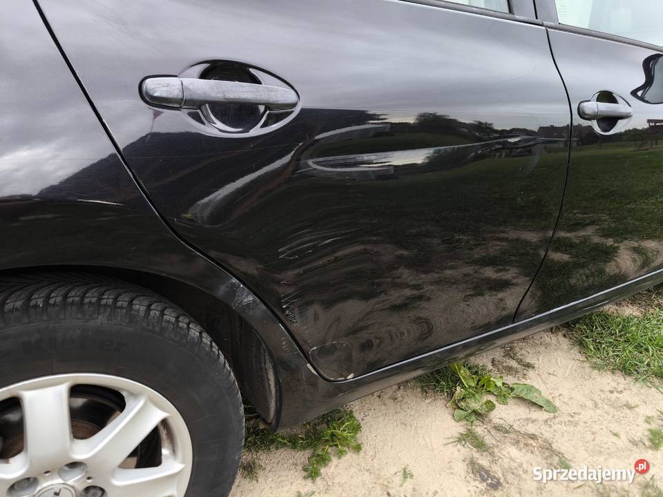 Toyota Auris 14 d4d 2009r manualna