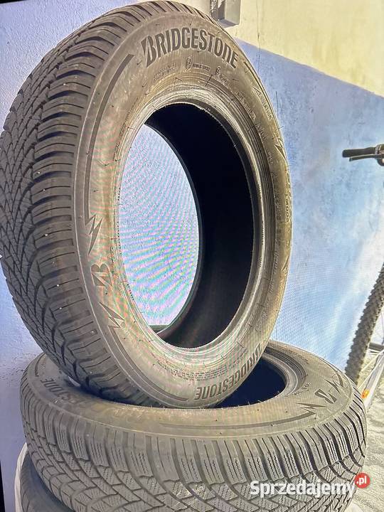 Opony zimowe Bridgestone Blizzak LM005 18565 R15 Łobez sprzedam