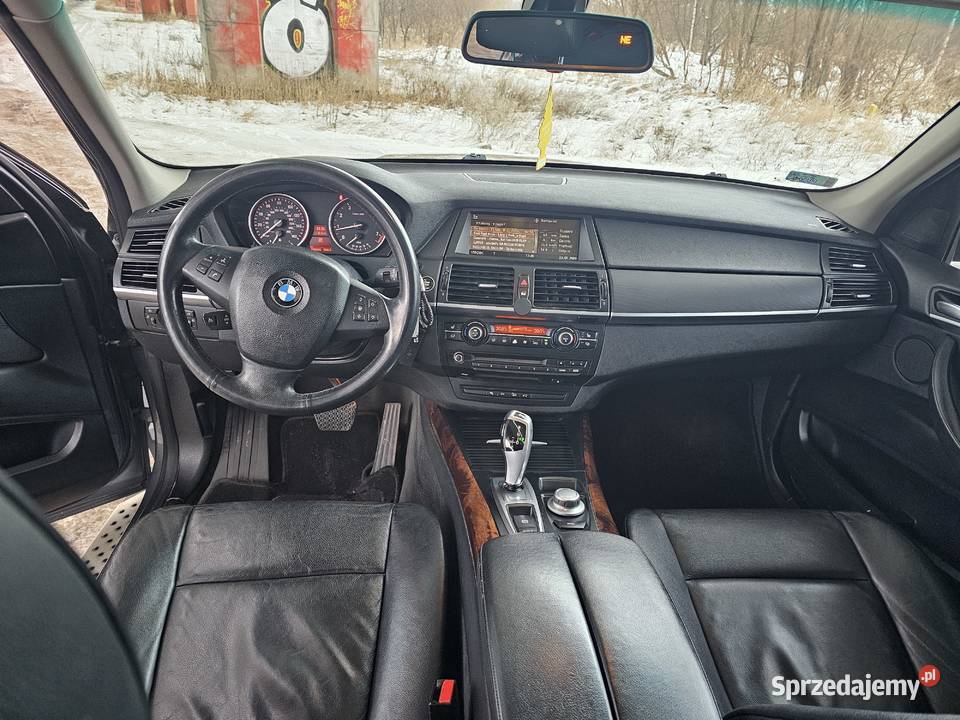 Bmw e70 x5 niski przebieg zadbane bogata wrsja 3000cm3 sprzedam