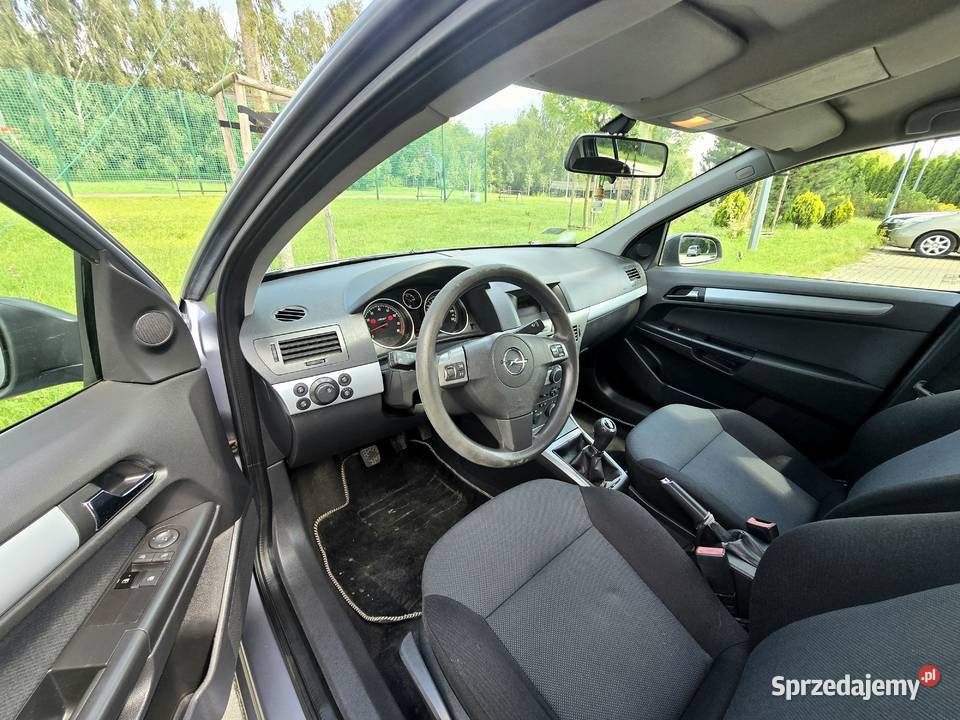 Opel Astra H 14 BENZYNA klima nowy rozrząddługi sprzedam