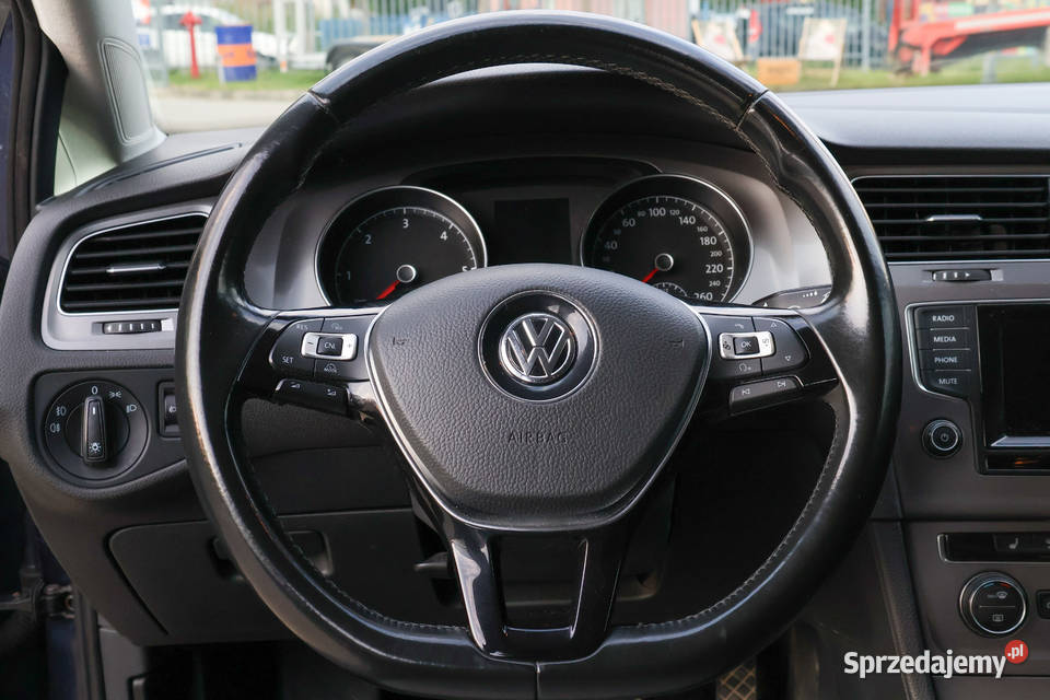 Volkswagen Golf 7 Łaski
