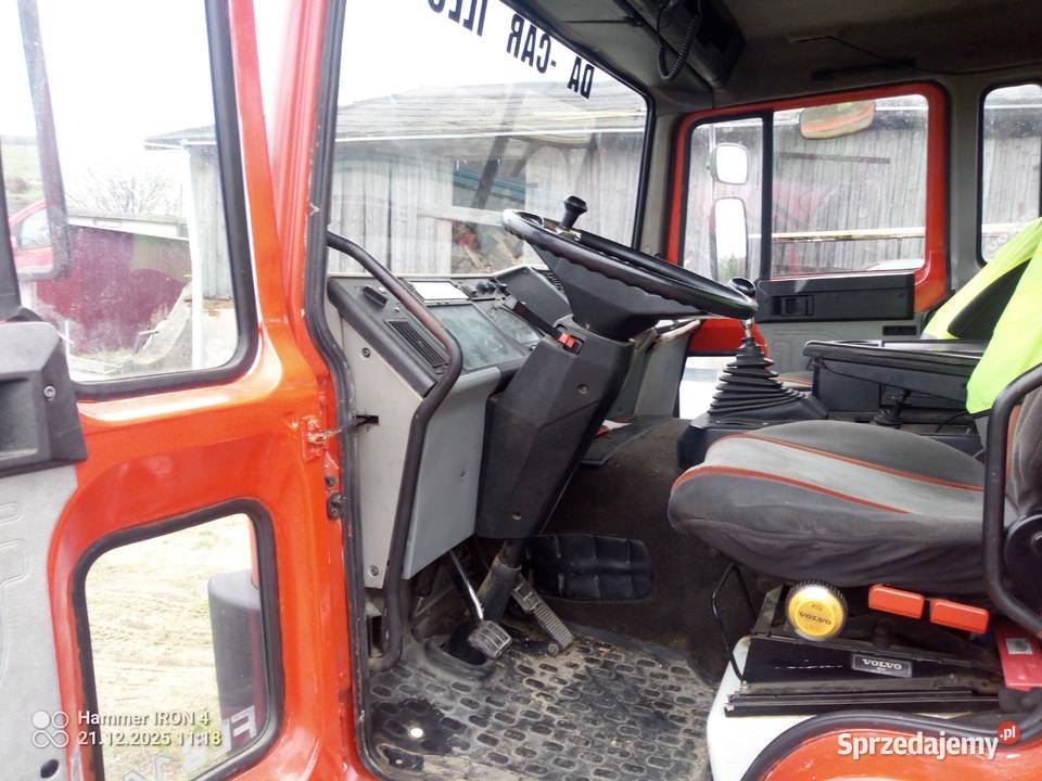 Auto laweta Volvo fl Barciany
