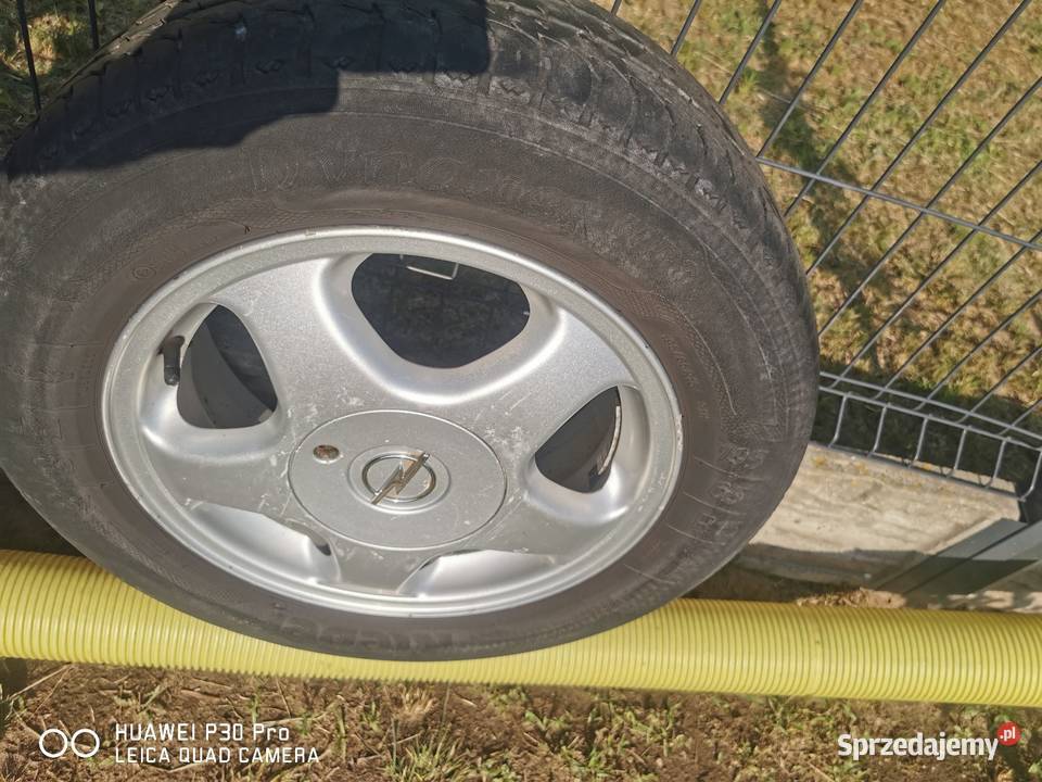 Felgi opel vectra astra 4x100 15 aluminiowe Walichnowy sprzedam