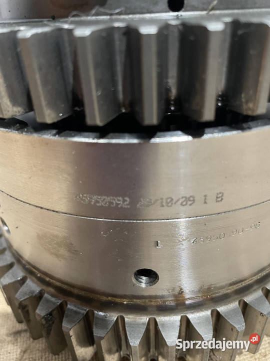 JCB Fastrac kosz skrzyni biegów 45950592 Pozostałe wielkopolskie Jastrzębniki sprzedam
