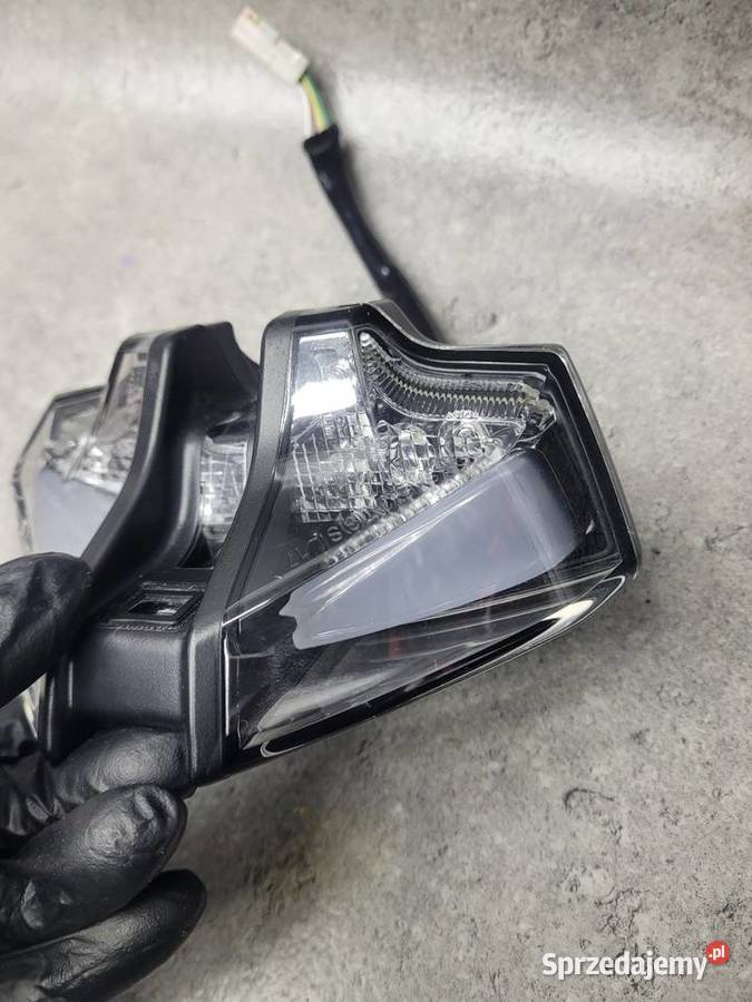 KTM 890 ADV SMT 23 OEM LAMPA TYŁ TYLNA LED