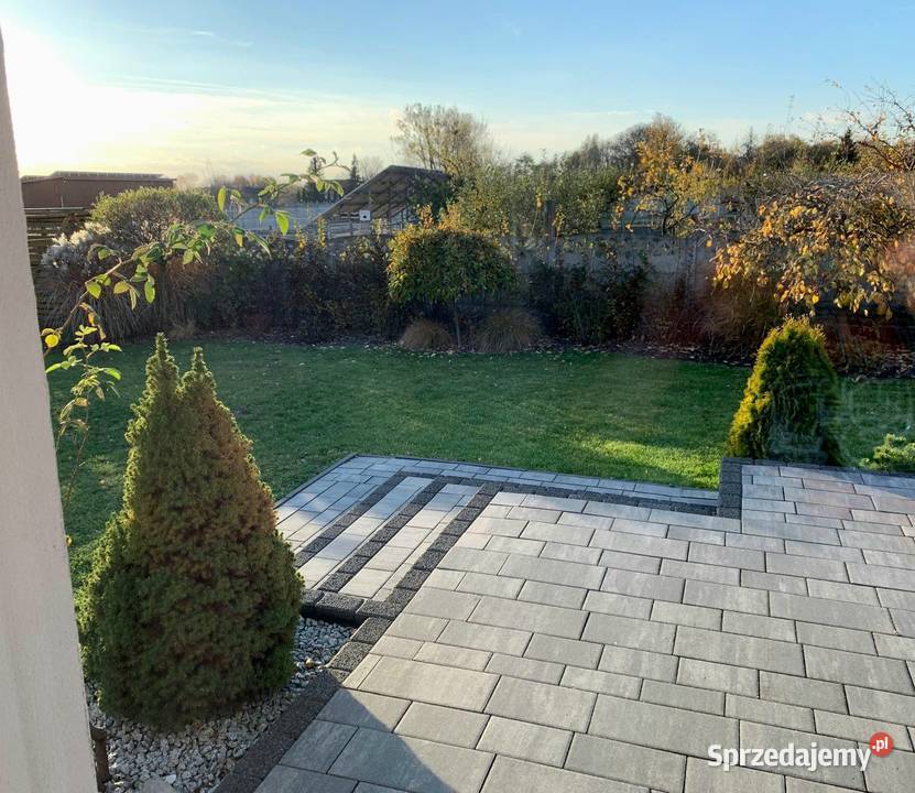 Urokliwy wolnostojący dom w Kijach internet Kije