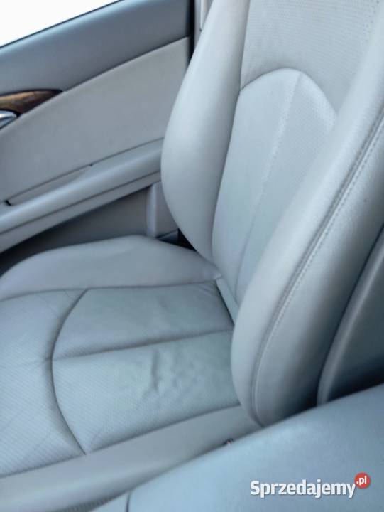 Mercedes W211 Biały 27 do jazdy