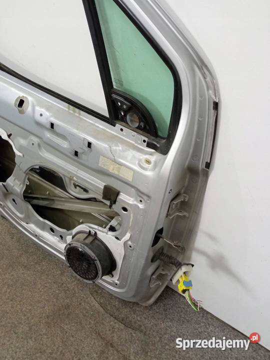 DRZWI LEWE PRZÓD EZRC Citroen Berlingo II 2008 osobowe świętokrzyskie