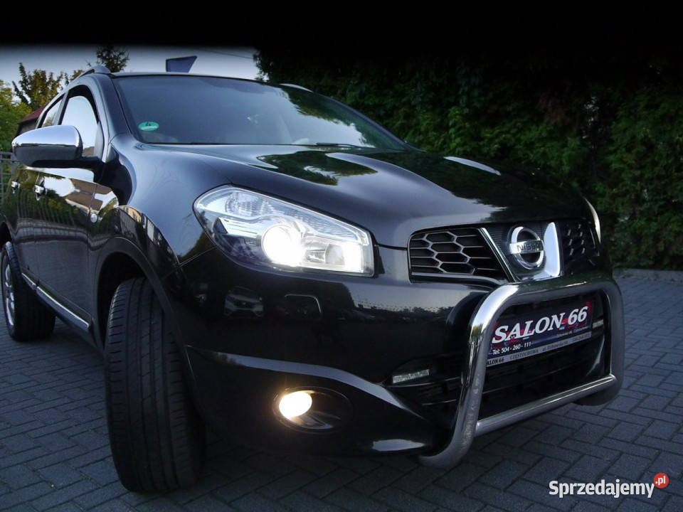 Nissan Qashqai 20d 4x4 Stan b Panorama lakier metallic Częstochowa
